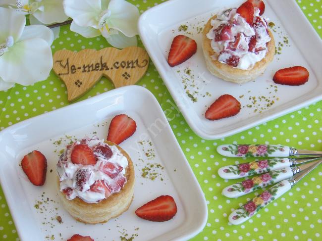 Çilek Şantili Volovan - Yapılışı (10/12) 