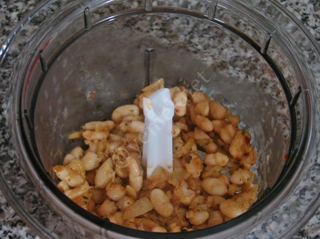 Fasulye Ezmesi - Yapılışı (5/8) 