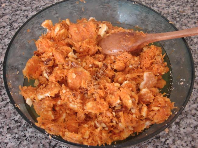 Havuçlu Mozaik Pasta - Yapılışı (7/16) 