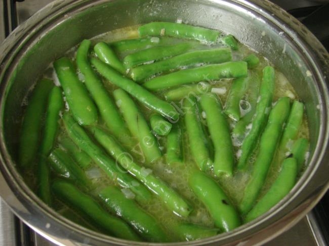 Zeytinyağlı Taze Bakla - Yapılışı (10/12) 