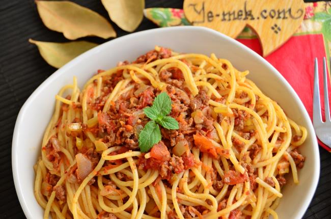Spaghetti With Bolognese Sauce Recipe