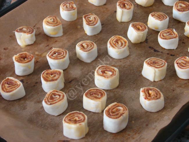 Çemenli Mini Milföyler - Yapılışı (9/12) 