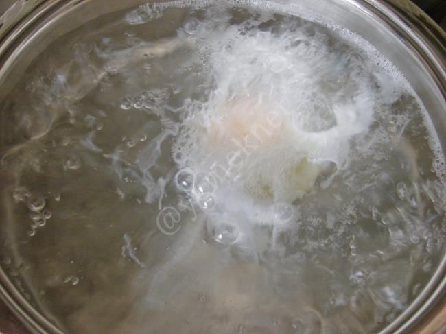 Çılbır (Yoğurtlu Yumurta) - Yapılışı (5/12) 