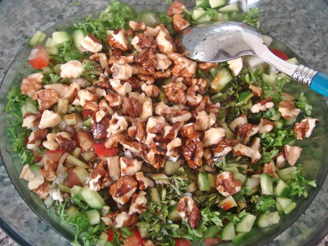 Gavurdağı Salatası - Yapılışı (5/8) 