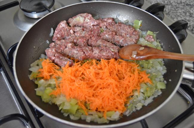 Bolonez Sos - Yapılışı (4/12) 