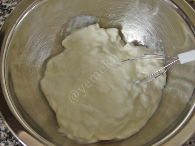 Cacık - Yapılışı (3/8) 