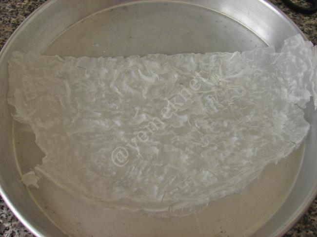 Cevizli Fıstıklı Güllaç Sarması - Yapılışı (6/20) 