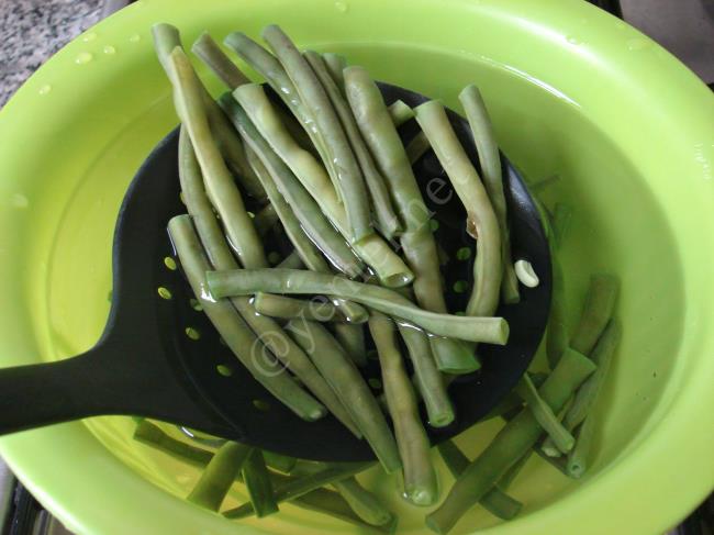 Taze Börülce Salatası - Yapılışı (7/12) 