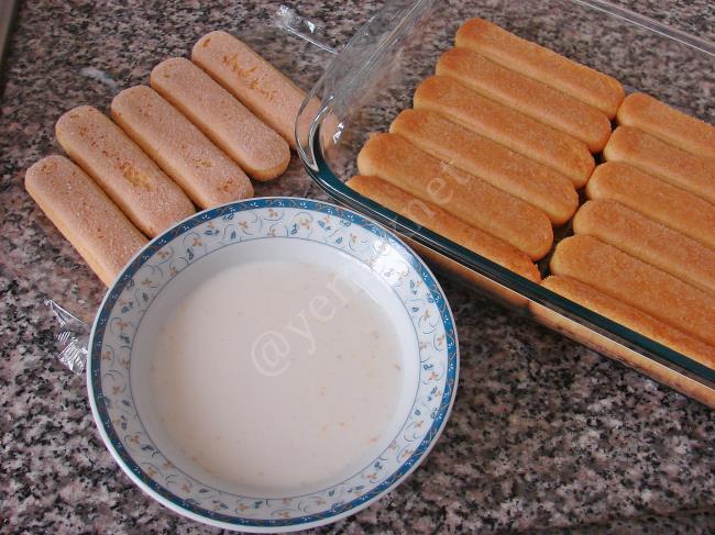 Damla Sakızlı Kedi Dili Pasta Nasıl Yapılır? (3/12) Resimli Yemek