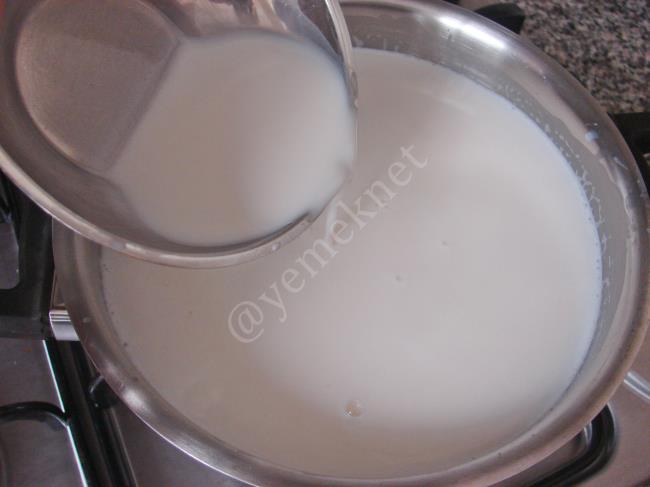 Fırında Sütlaç - Yapılışı (6/12) 