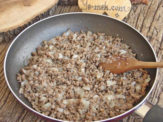 Kıyma Kavurması - Yapılışı (6/8) 