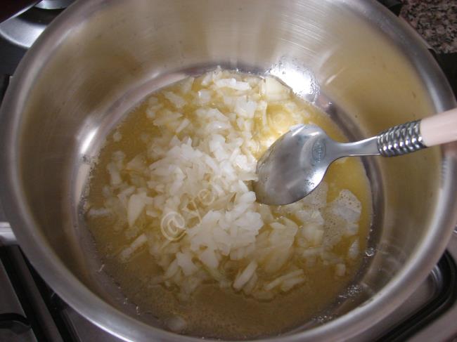 Mercimekli Kuskus Pilavı - Yapılışı (3/8) 