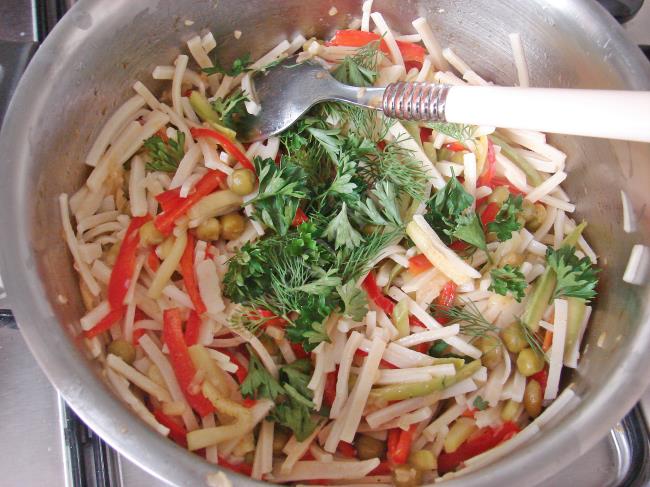 Sebzeli Makarna - Yapılışı (9/12) 