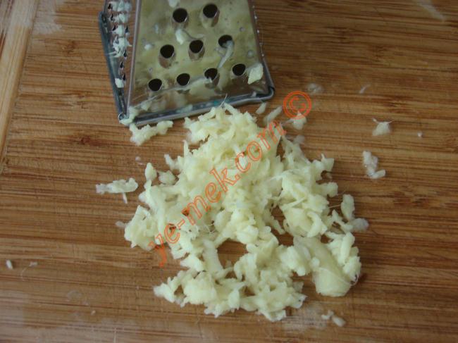 Zencefilli Elma Suyu - Yapılışı (4/12) 