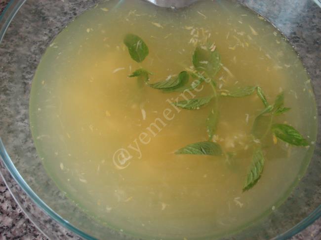 Zencefilli Limonata - Yapılışı (9/12) 