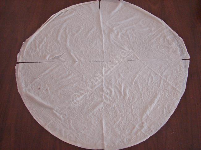 Büzgülü Duvak Böreği - Yapılışı (2/16) 