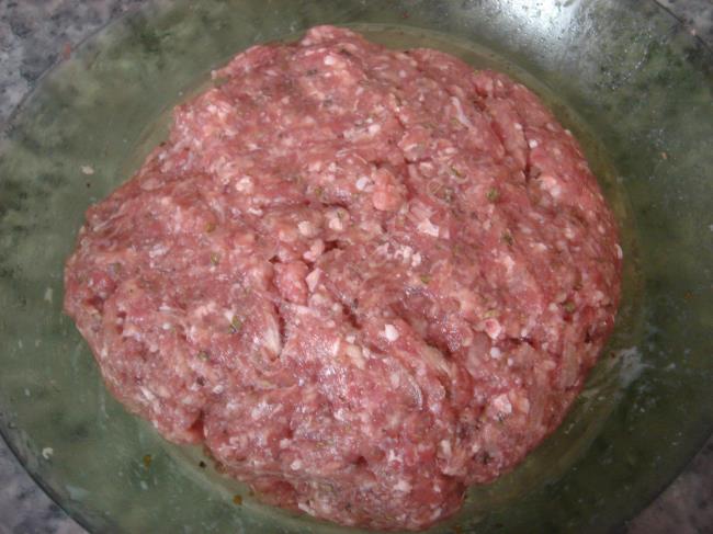 Fırında Domates Soslu Kaşarlı Köfte - Yapılışı (5/16) 