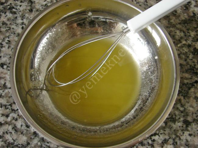 Cevizli Ispanak Salatası - Yapılışı (6/8) 