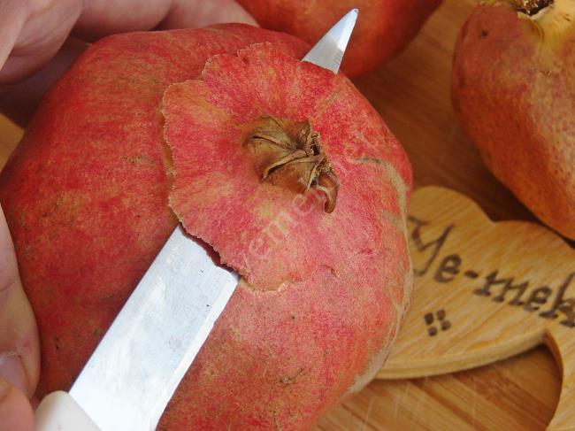 Nar Nasıl Soyulur - Yapılışı (2/12) 