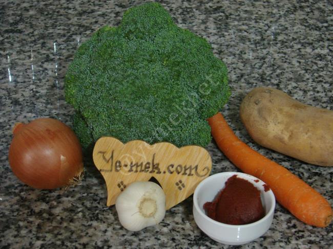 Zeytinyağlı Brokoli - Yapılışı (1/8) 