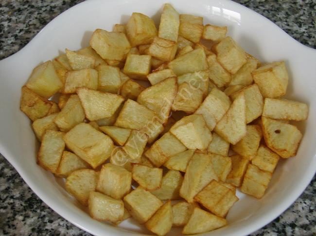 Fırında Mantarlı Patates - Yapılışı (6/12) 