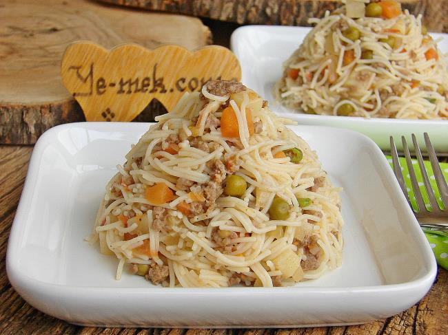 Minced Meat And Garnish With Vermicelli Pilaf Recipe