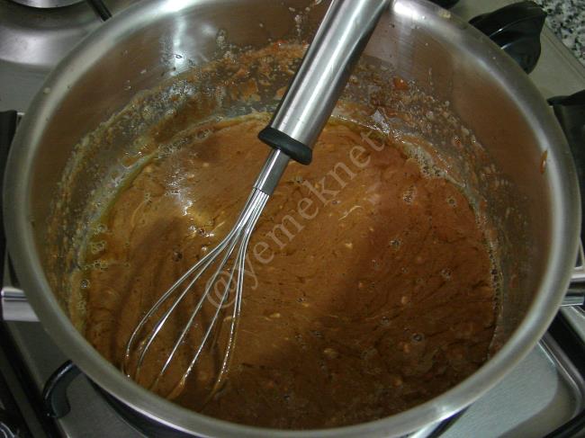 Metro Çikolatalı Mısır Gevrekli Kurabiye - Yapılışı (3/12) 