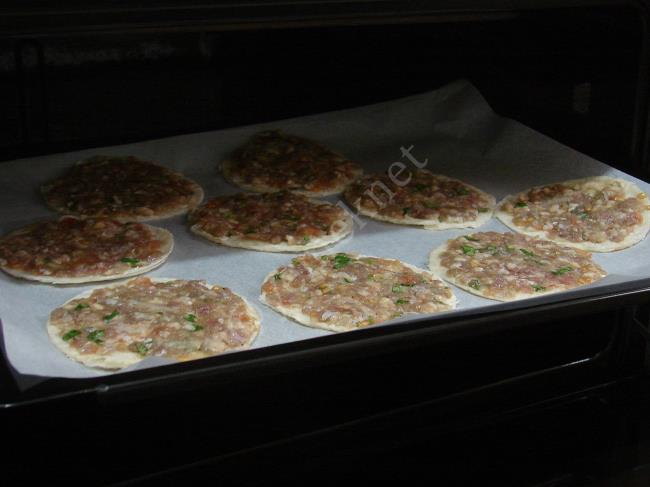 Tortilladan Fındık Lahmacun - Yapılışı (9/12) 