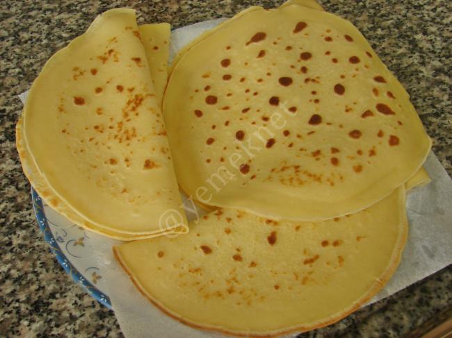 Beşamel Soslu Ispanaklı Krep - Yapılışı (2/16) 