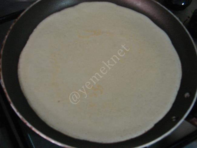 Çikolatalı Krep - Yapılışı (5/12) 