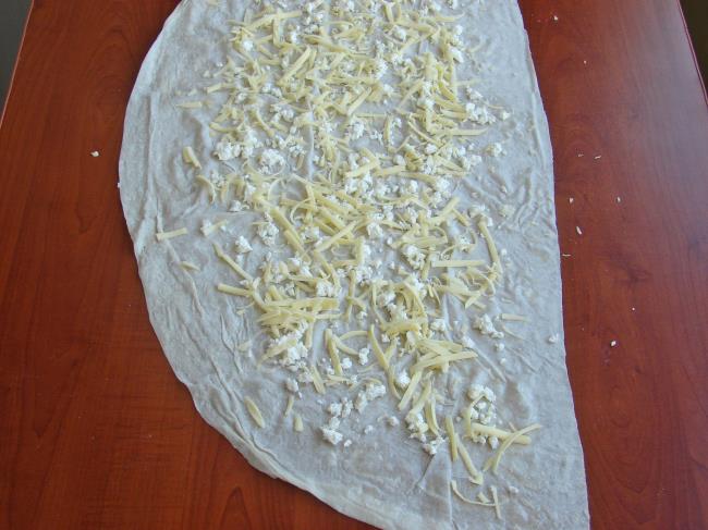 Karışık Peynirli Gözleme - Yapılışı (3/12) 