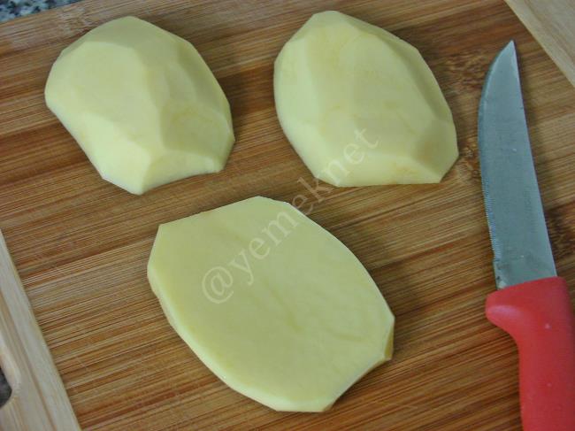 Patates Kızartması - Yapılışı (2/8) 