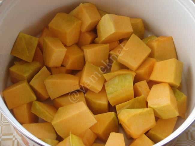 Tahinli Kabak Tatlısı - Yapılışı (2/12) 