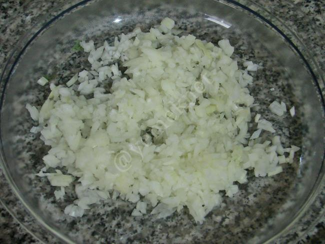 Zeytinyağlı Biber Dolması - Yapılışı (2/12) 