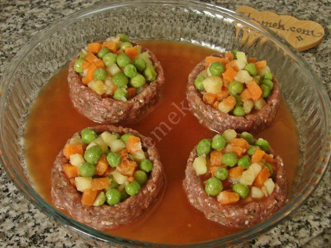 Garnitürlü Hasanpaşa Köfte - Yapılışı (7/16) 