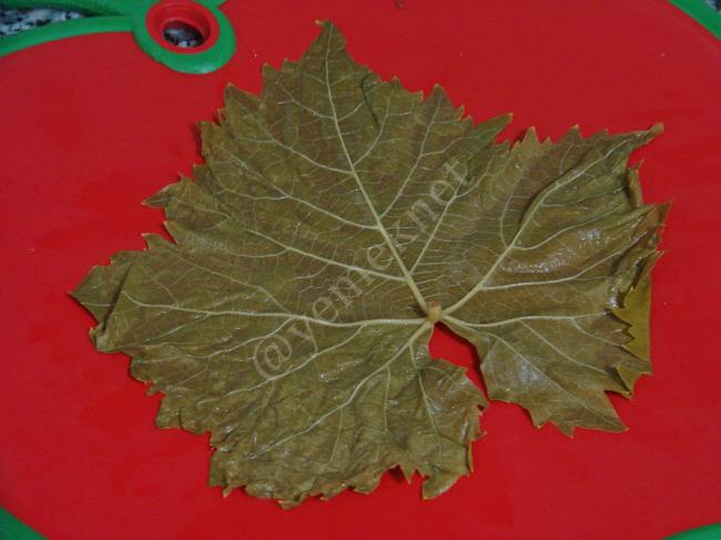 Zeytinyağlı Yaprak Sarması - Yapılışı (7/16) 