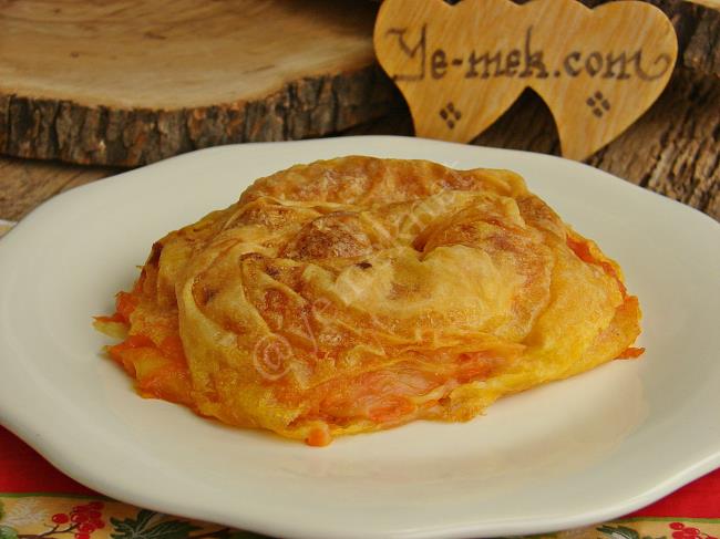 Balkabaklı Tatlı Börek - Yapılışı (14/16) 