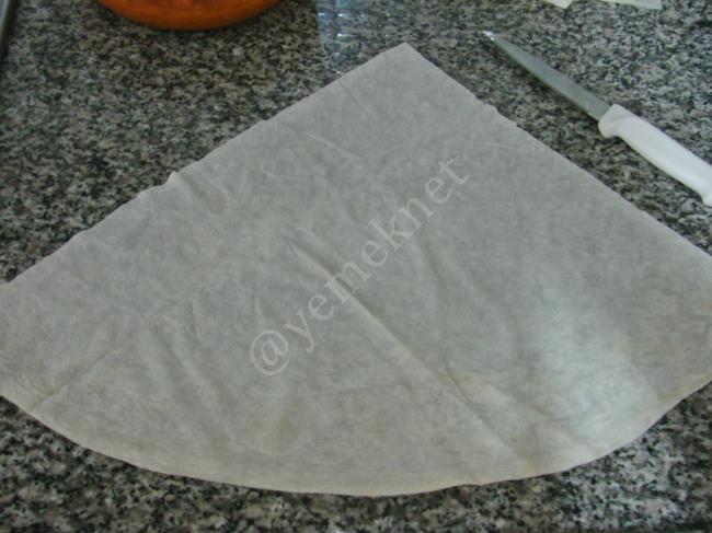 Balkabaklı Tatlı Börek - Yapılışı (5/16) 