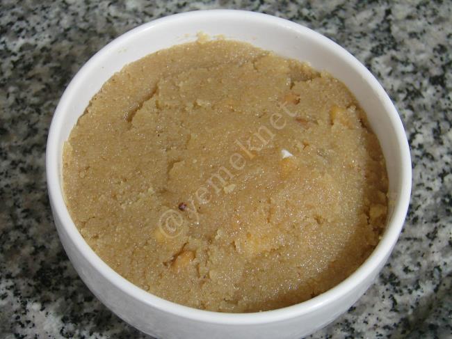 Dondurmalı İrmik Helvası - Yapılışı (12/16) 