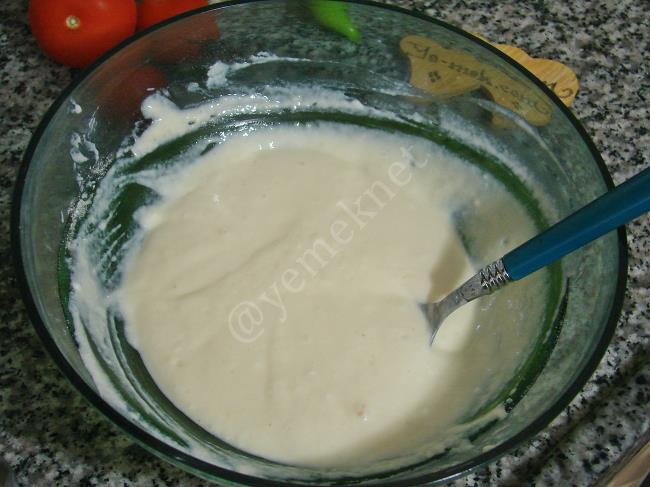 Makarna Pizza - Yapılışı (3/12) 