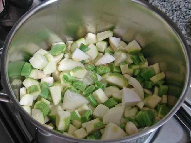 Yeşil Detoks Çorbası - Yapılışı (3/8) 