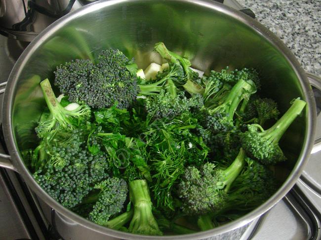 Yeşil Detoks Çorbası - Yapılışı (4/8) 