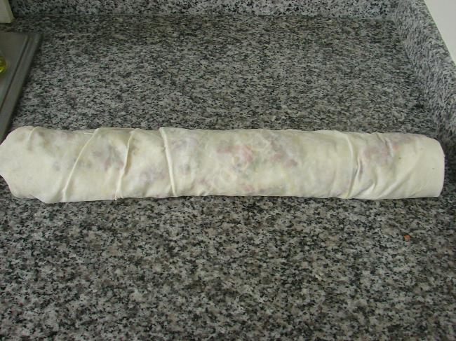 Yufkalı Rulo Pizza - Yapılışı (10/16) 