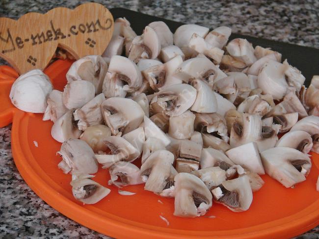 Cevizli Mantar Kavurması - Yapılışı (2/12) 