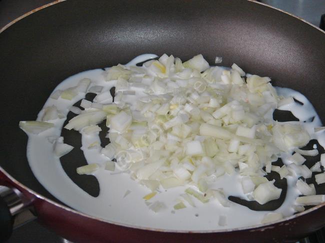 Cevizli Mantar Kavurması - Yapılışı (3/12) 