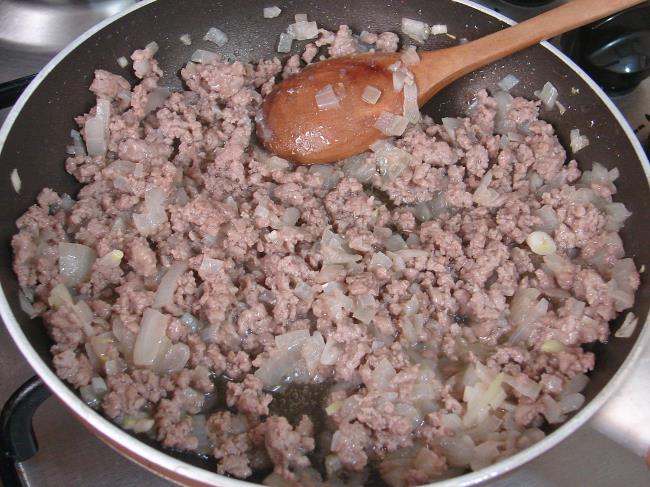 Kıymalı Krep Sarma - Yapılışı (3/16) 