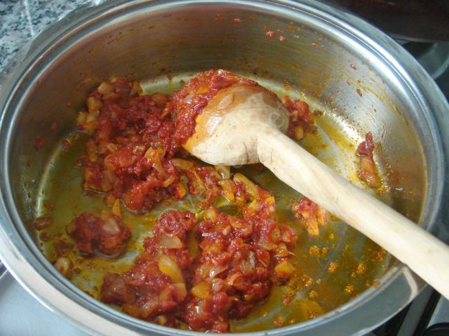 Patatesli Dana İncik Haşlama - Yapılışı (4/8) 