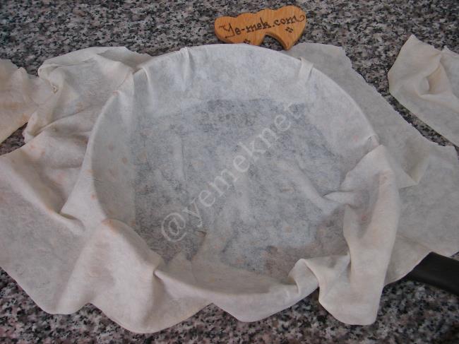 Peynirli Tava Böreği - Yapılışı (5/16) 