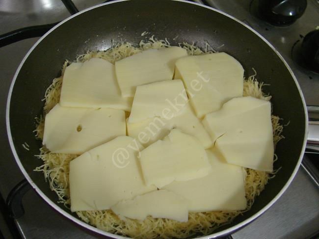 Tel Kadayıf Böreği - Yapılışı (6/12) 