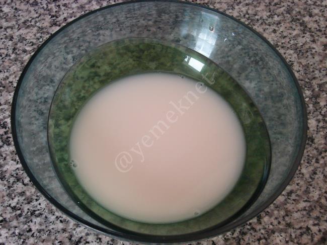 Focaccia İtalyan Ekmeği - Yapılışı (3/16) 